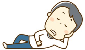 居眠りする男性
